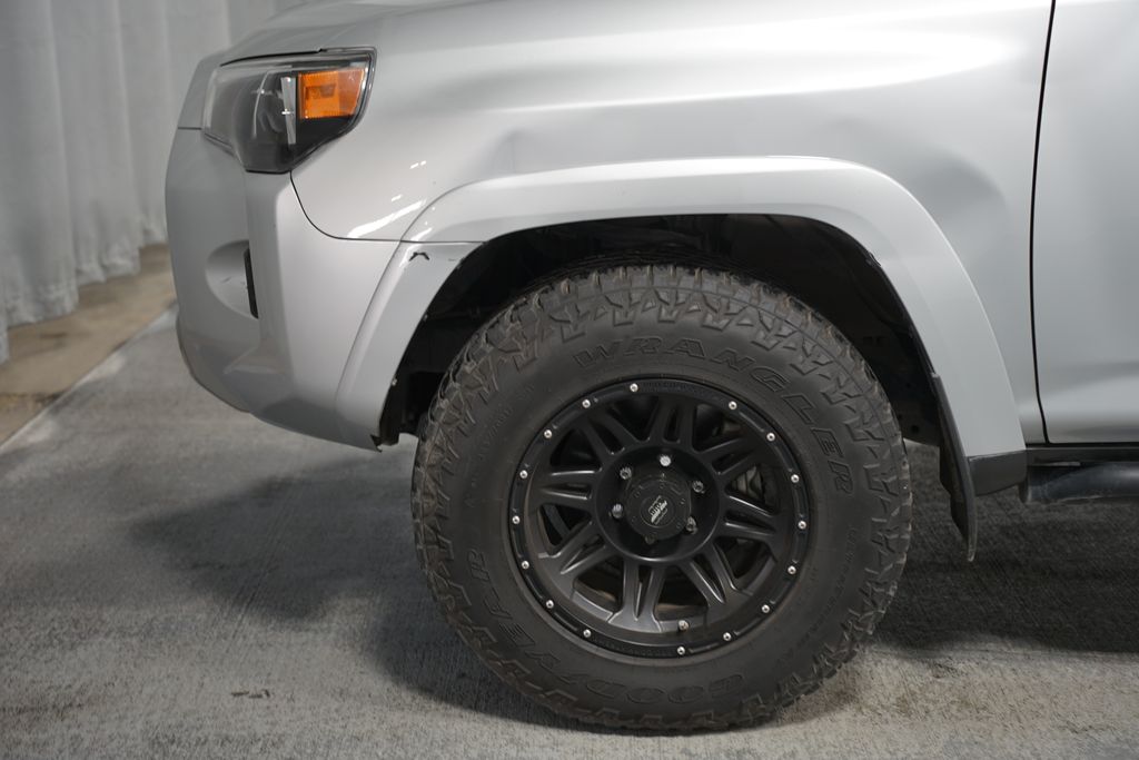 2021 Toyota 4Runner TRD Off Road 5