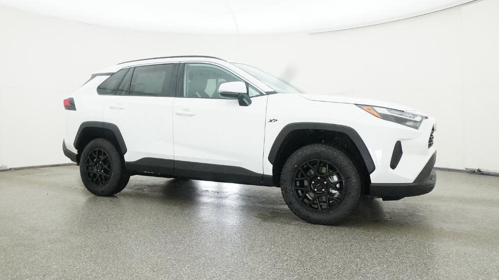 Thumbnail: 2025 Toyota RAV4 - 20