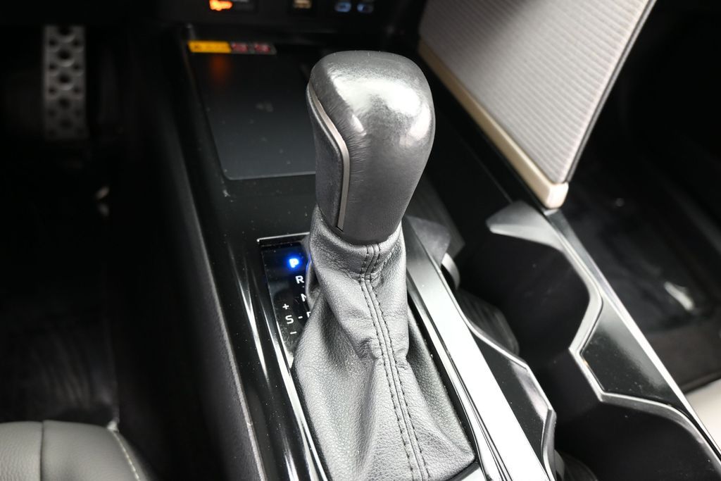 Used 2025 Heavy Metal Toyota SE image 27