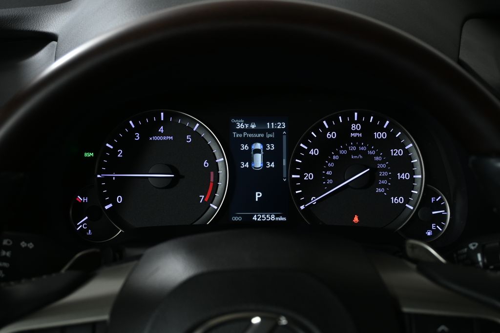 Thumbnail: 2022 Lexus RX - 20