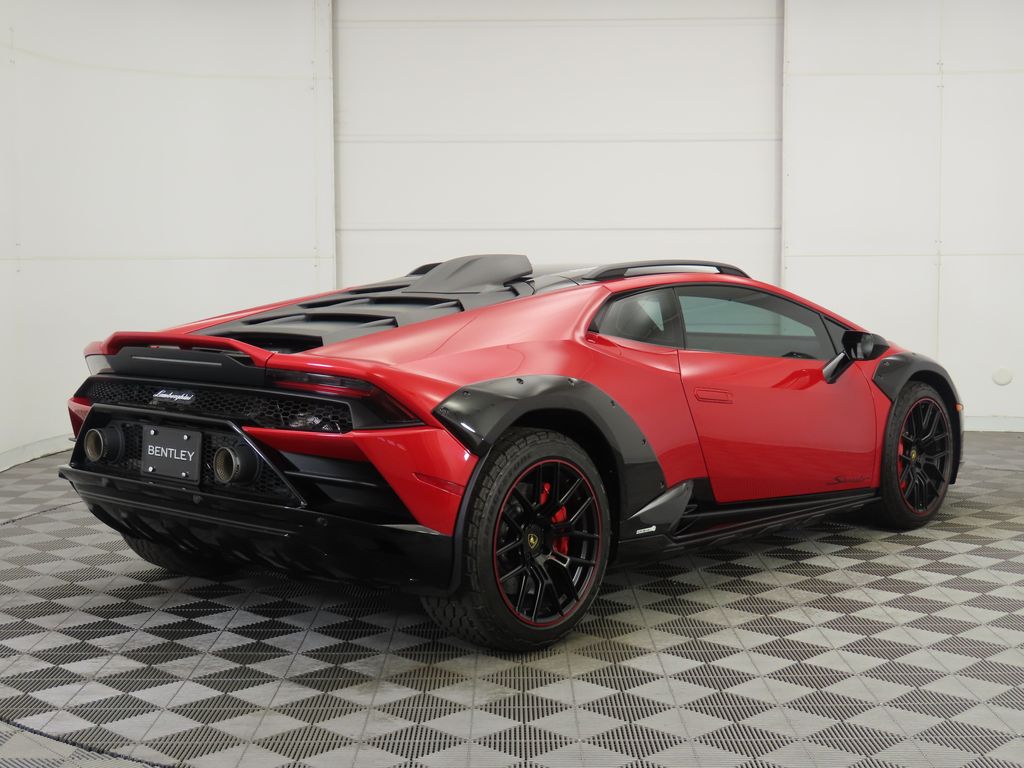 Thumbnail: 2024 Lamborghini Huracan - 5