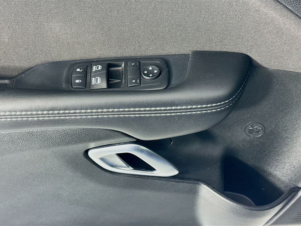 Used Car 2023 Dodge Challenger  Sxt For Sale Under $30,000 In San Antonio, Texas