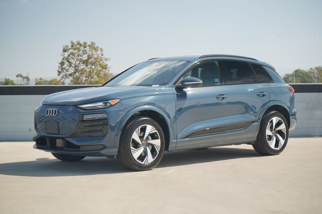 2027 Audi Q6 e-tron Premium -
                  Santa Ana, CA