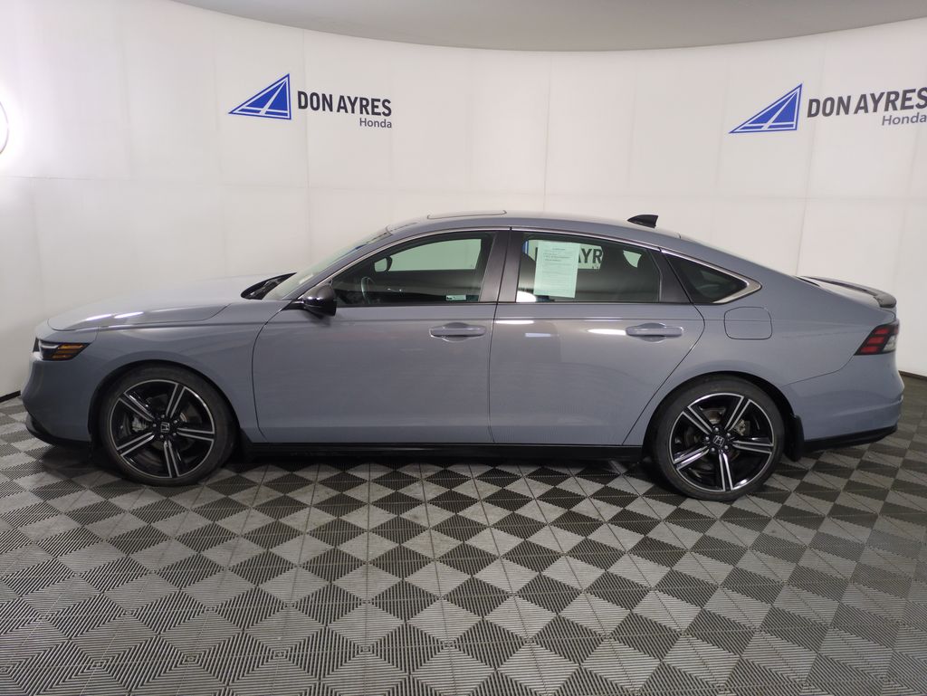 Used 2023 Honda Accord Hybrid For Sale in Fort Wayne, IN