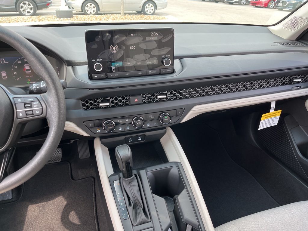 Thumbnail: 2025 Honda Accord - 9