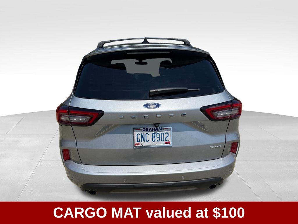 2023 Ford Escape ST-Line - Image 5