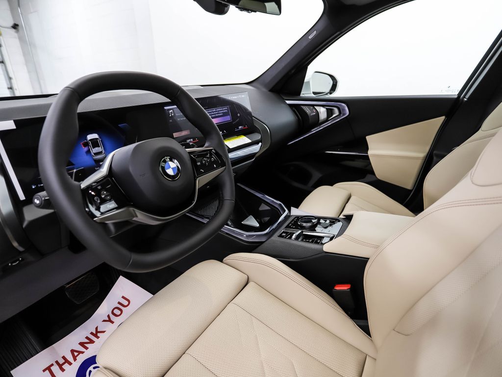 Thumbnail: 2026 BMW X3 - 11