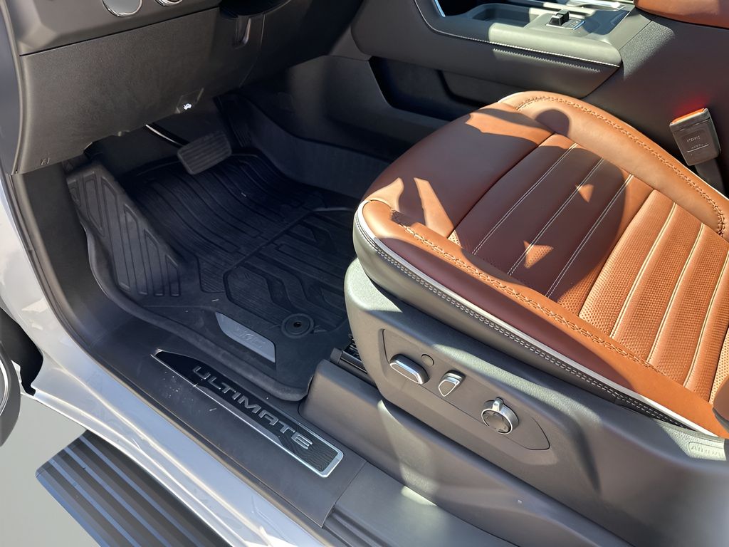 New 2026 White GMC Denali Ultimate image 27