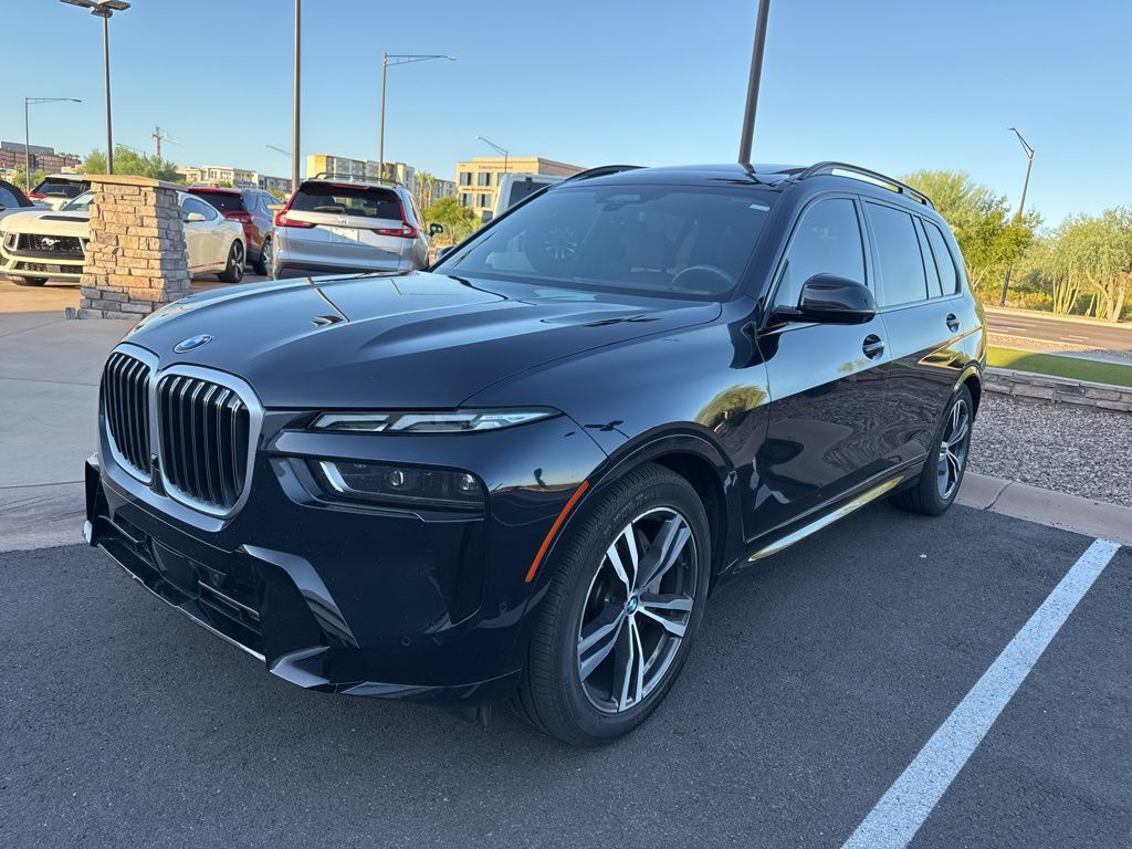 Thumbnail: 2023 BMW X7 - 8
