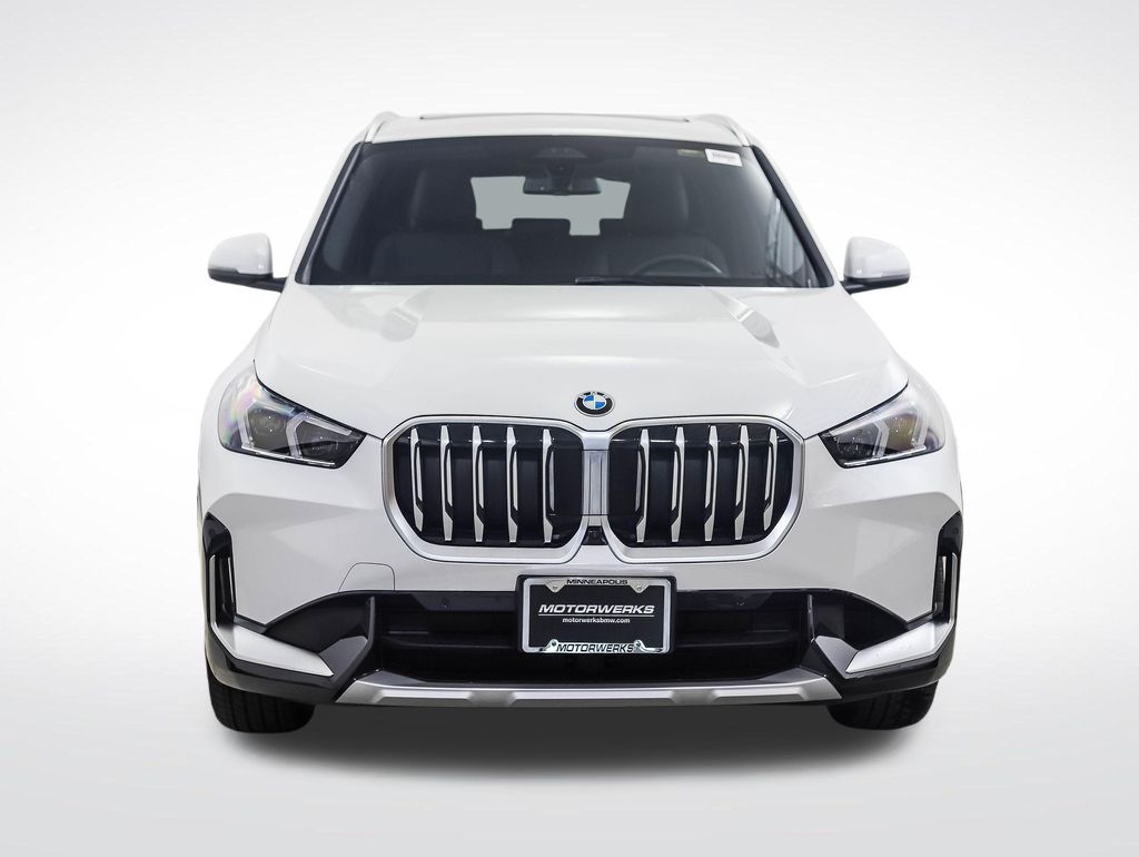 Thumbnail: 2026 BMW X1 - 8