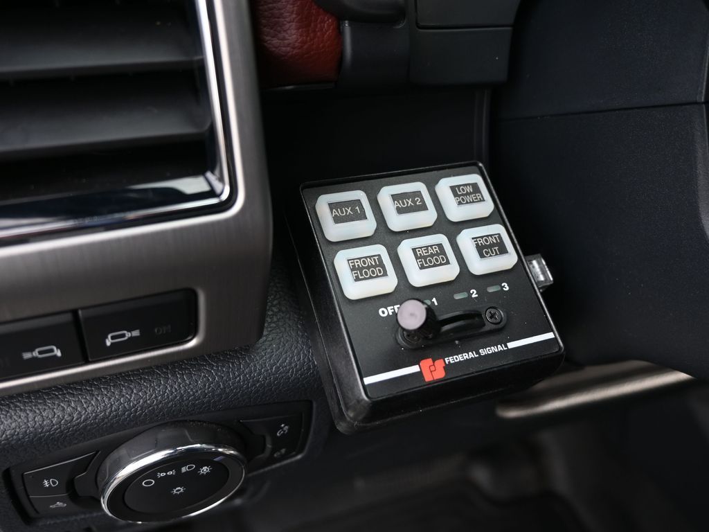 2022 Ford F-450 Platinum