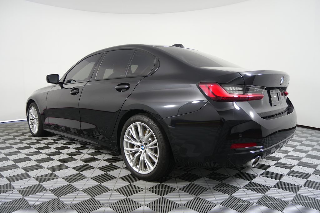 Thumbnail: 2023 BMW 3 Series - 5