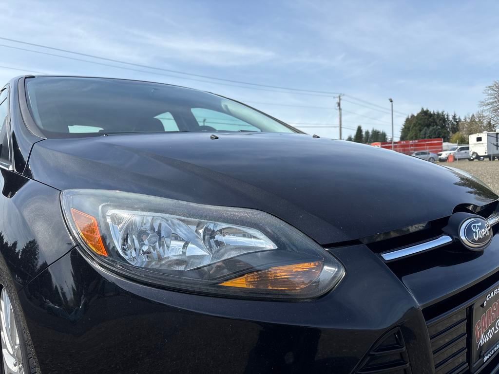 2014 Tuxedo Black Metallic Ford Focus Titanium FWD Hatchback