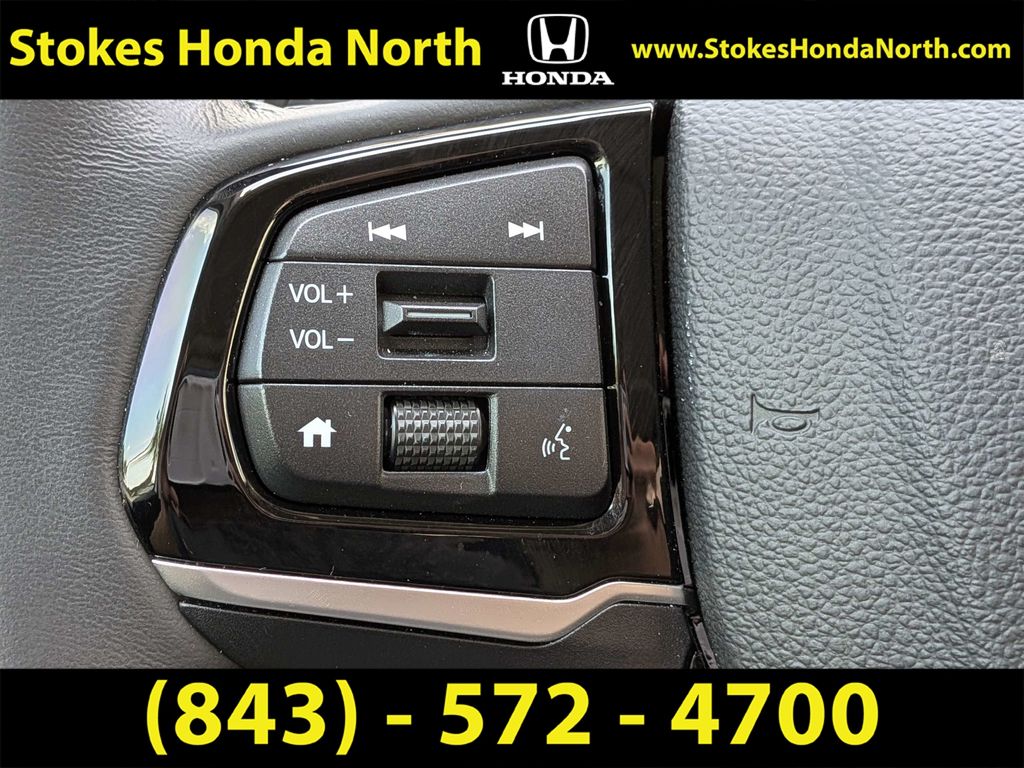 Used 2025 Honda Odyssey Van