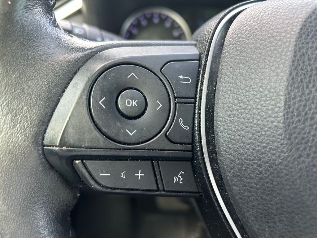 Thumbnail: 2019 Toyota RAV4 - 26