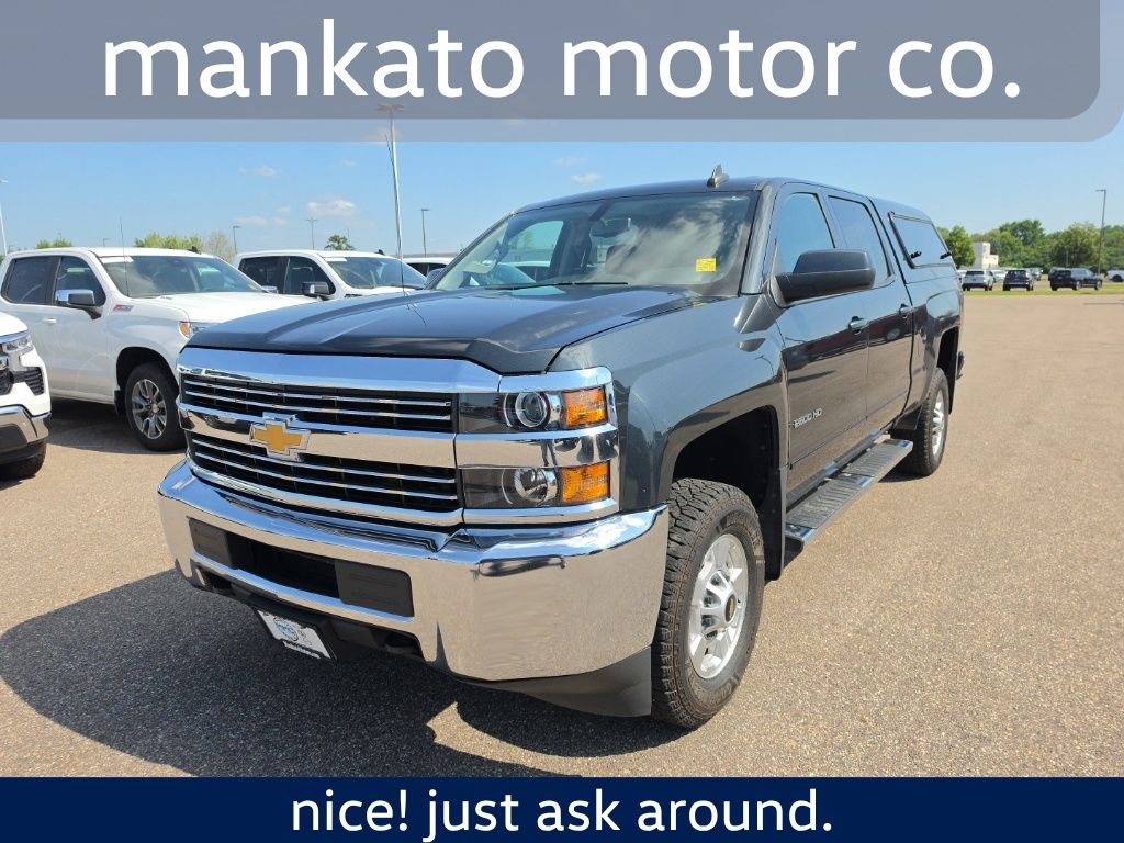 Gray (Graphite Metallic) 2017 Chevrolet Silverado 2500HD Pickup Truck Four-Wheel Drive 6-Speed Automatic Overdrive