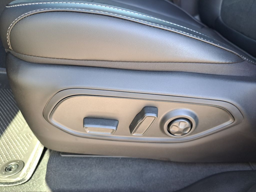 New Car 2025 Jeep Grand Cherokee  Altitude X For Sale Under $40,000 In Austin, Texas