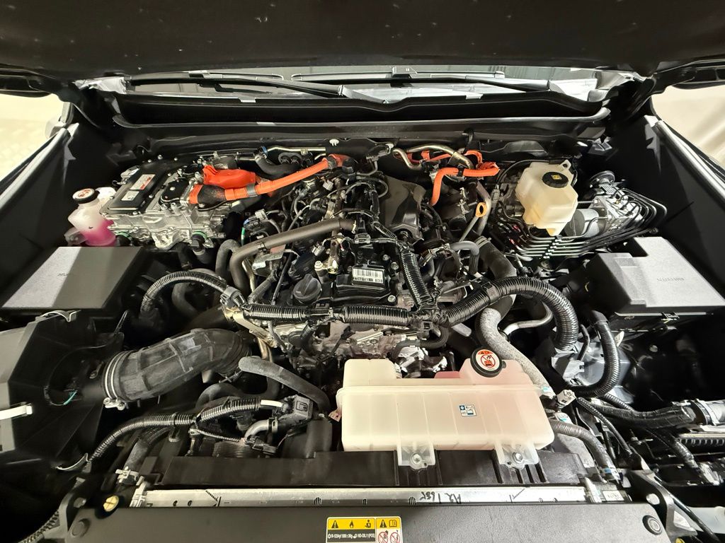 Thumbnail: 2024 Toyota Tacoma - 10