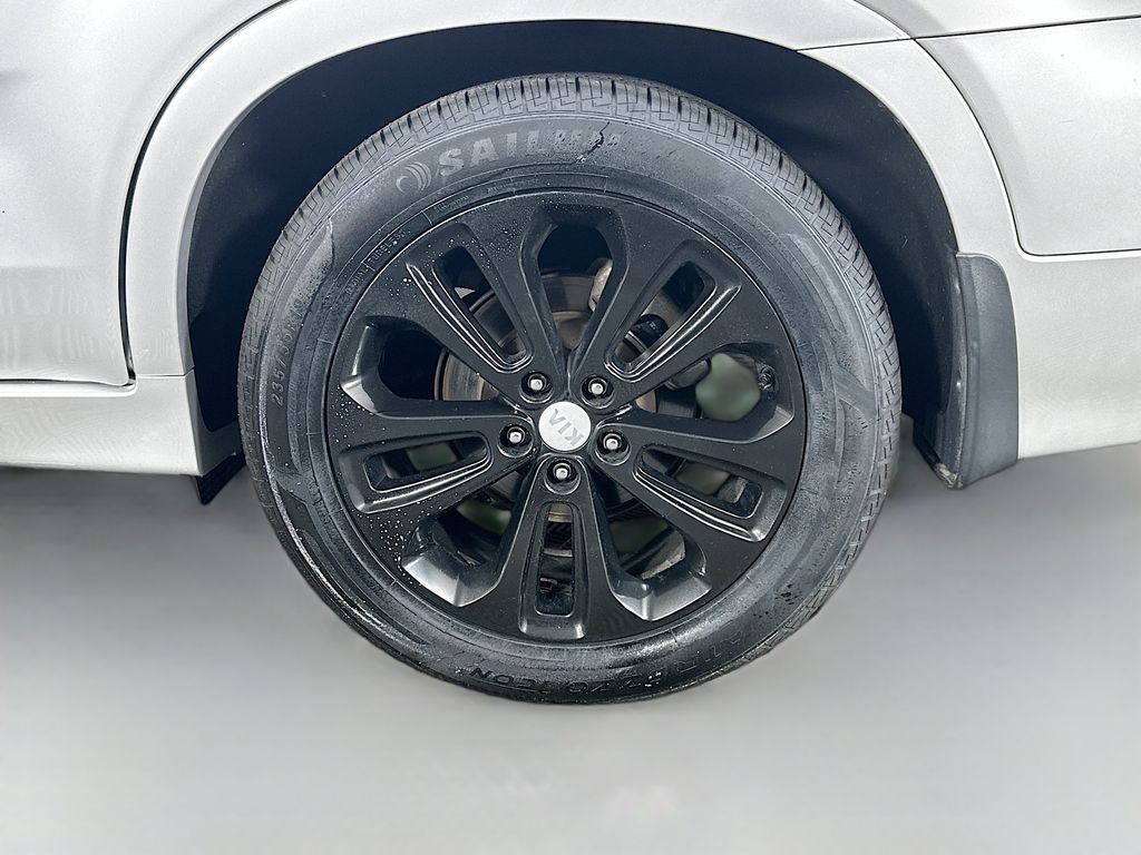 Used 2014 Silver Kia SX image 34