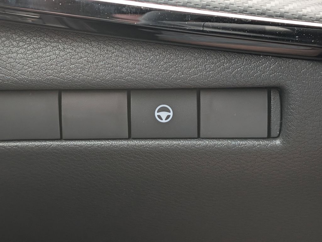 New 2026 Nissan Kicks SUV