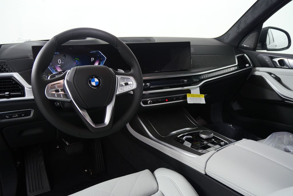 2026 BMW X7 xDrive40i 17