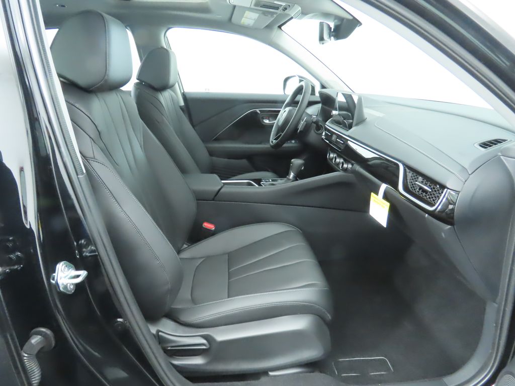 2025 Acura ADX  21
