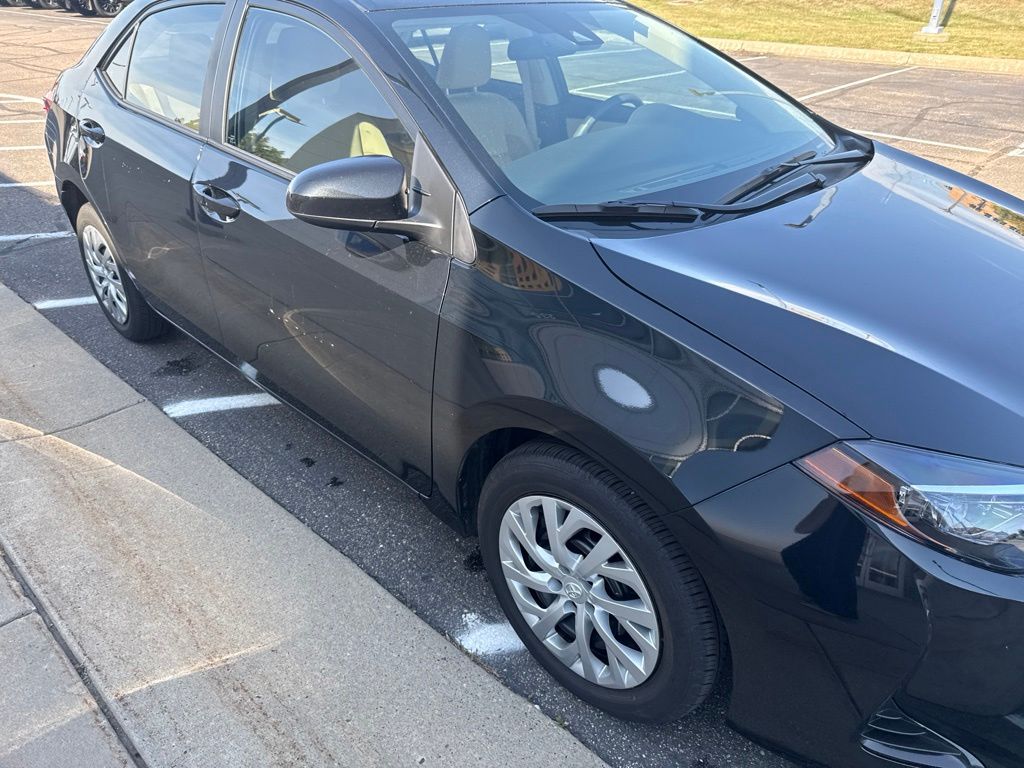 2019 Black Sand Pearl Toyota Corolla LE w/Toyota Safety Sense FWD Sedan