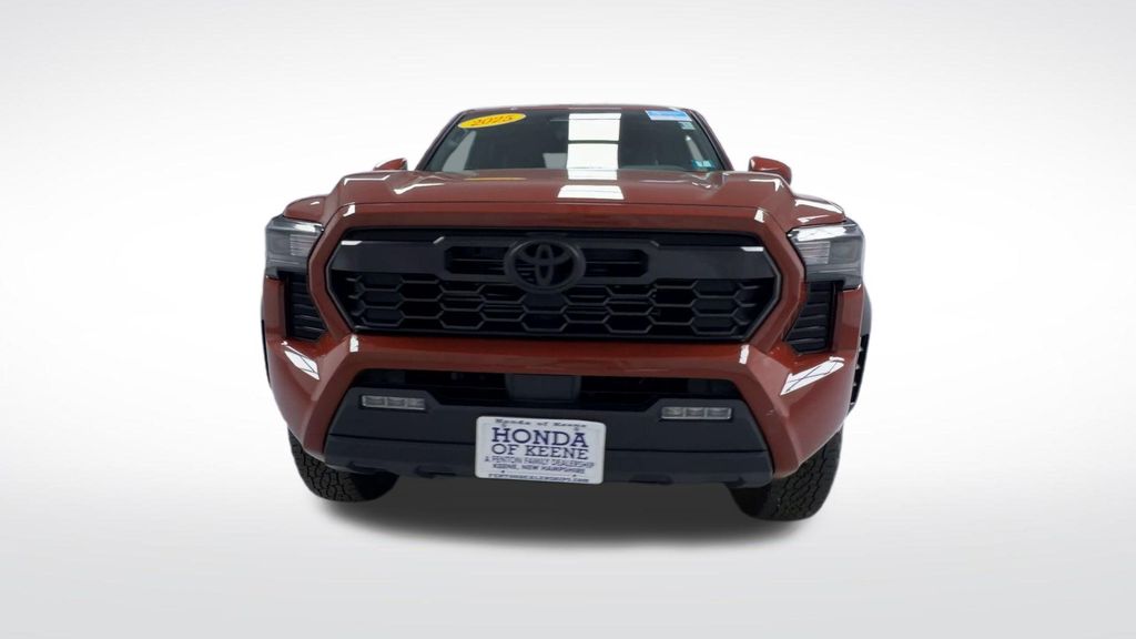 Used 2025 Toyota Tacoma Truck