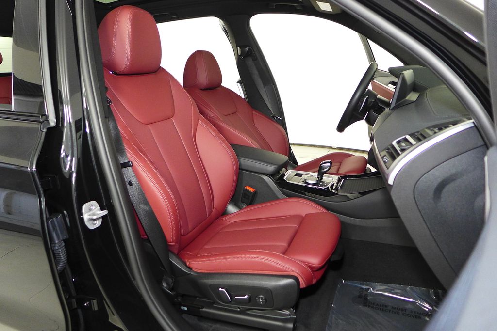 Thumbnail: 2024 BMW X3 - 19