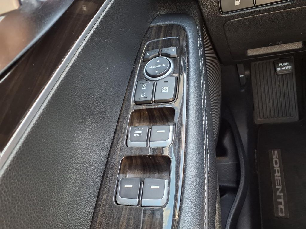 2020 Kia Sorento L Black at Shottenkirk Kia Fort Bend