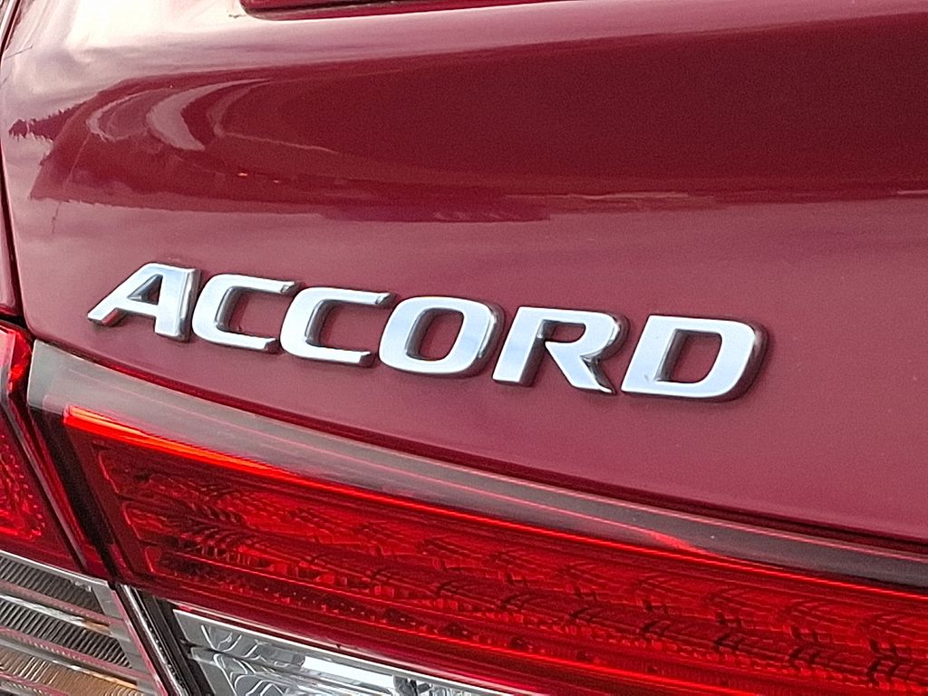 Thumbnail: 2018 Honda Accord - 30