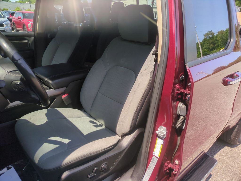 2019 Ram 1500 Big Horn/Lone Star Quad Cab 4x2 6'4" Box