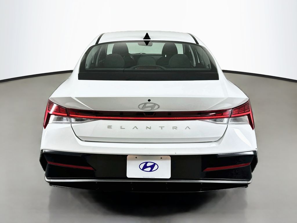 Thumbnail: 2025 Hyundai Elantra - 6