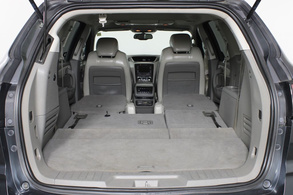 Used 2013 Chevrolet Traverse for sale in 