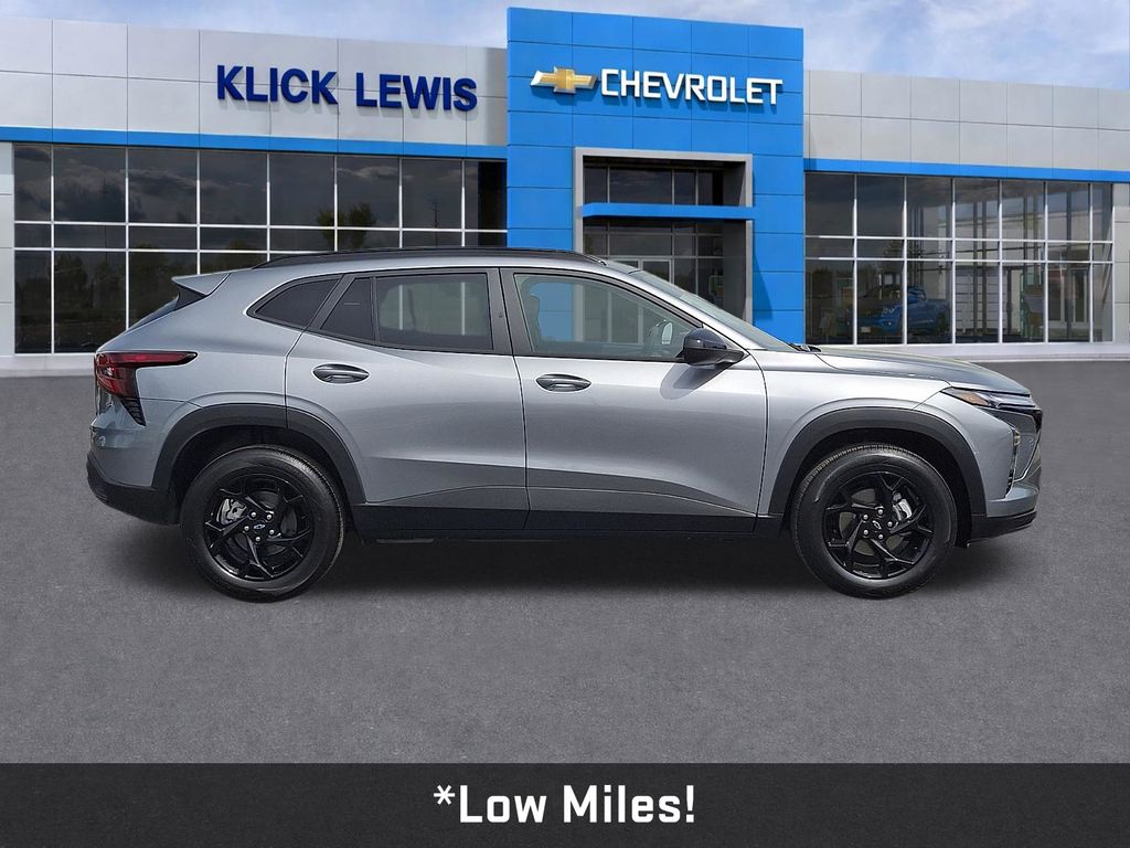 2026 Chevrolet Trax LT Gray at Klick Lewis Buick Chevrolet