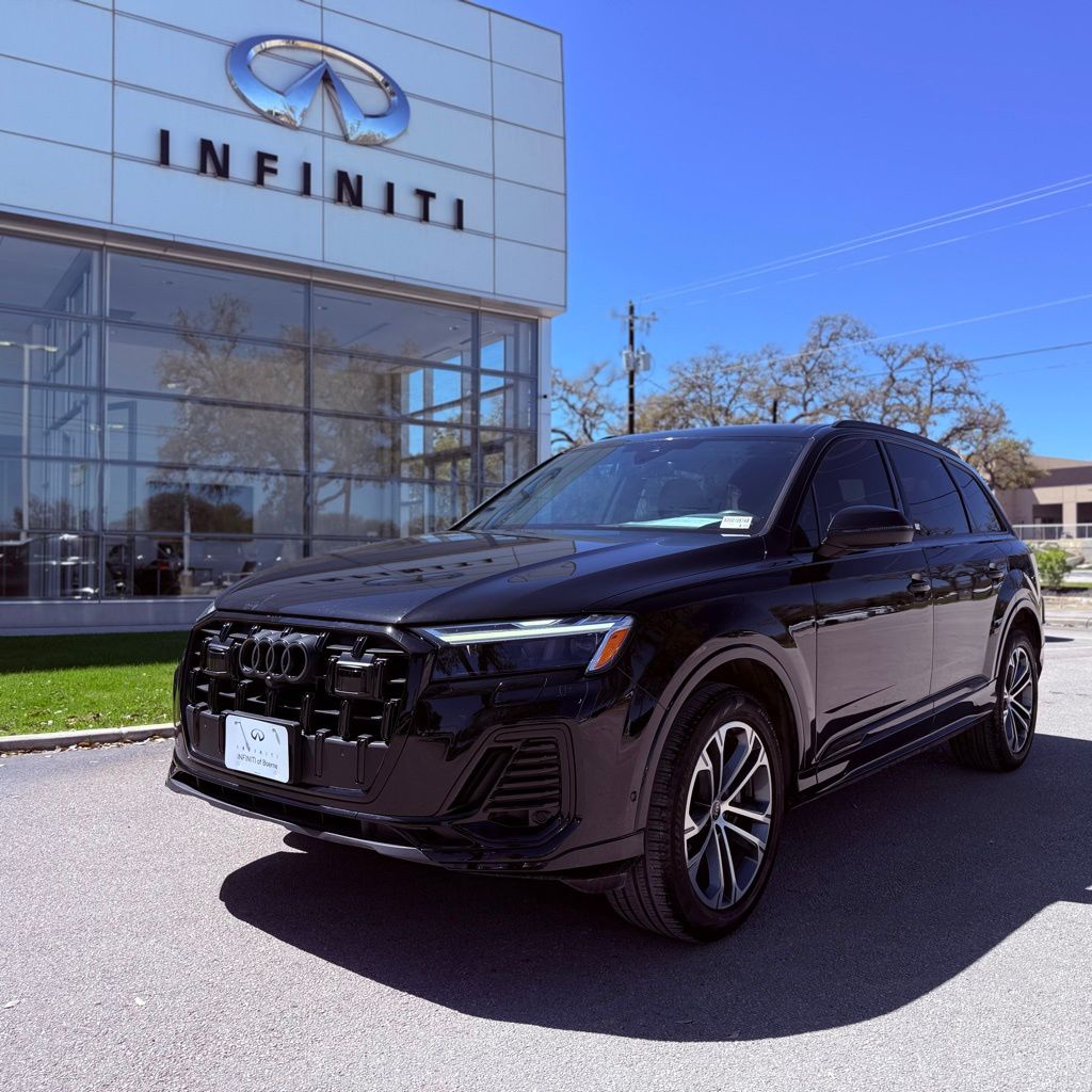 2025 Audi Q7 quattro Premium Plus 45 TFSI