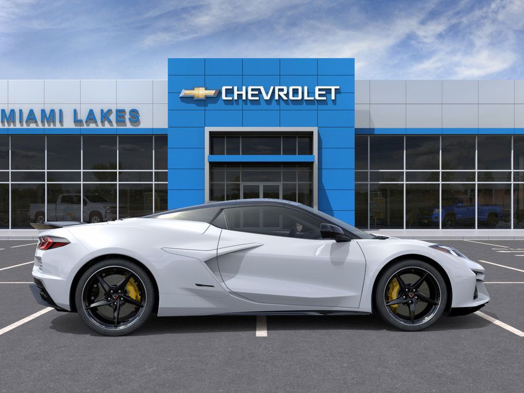 New 2026 Arctic White Chevrolet E-Ray image 5