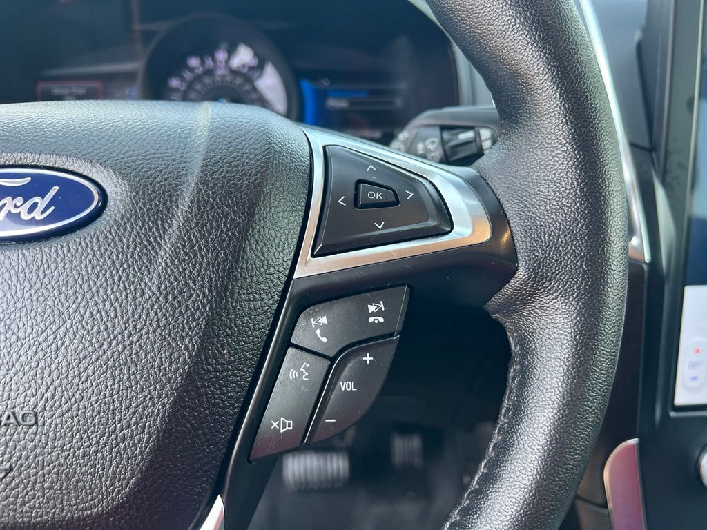 Used 2022 Ford Edge SUV