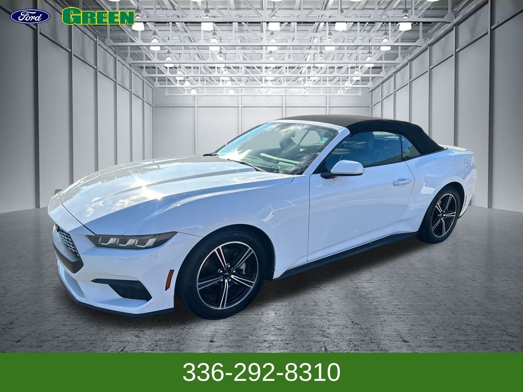 Oxford White 2025 Ford Mustang Convertible Rear-Wheel Drive Automatic