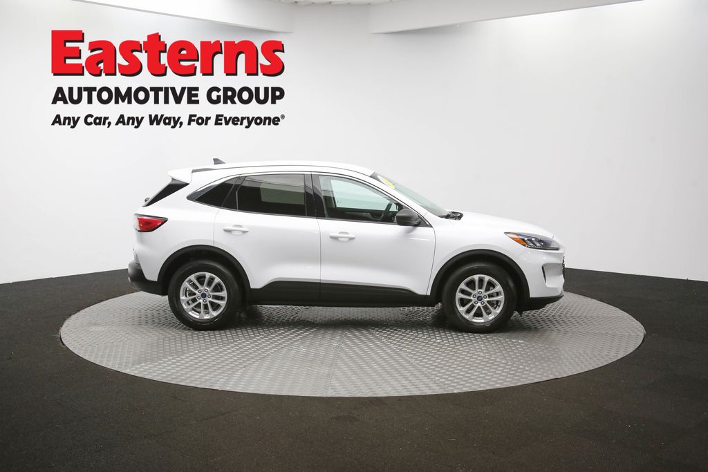 Used 2022 White Ford SE image 44