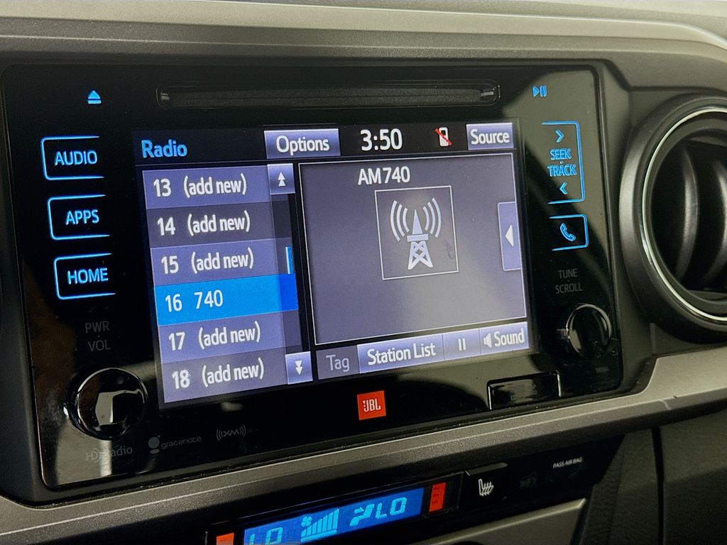 2019 Toyota Tacoma Limited 14