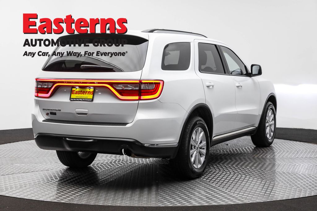 Used 2024 White Dodge SXT image 5