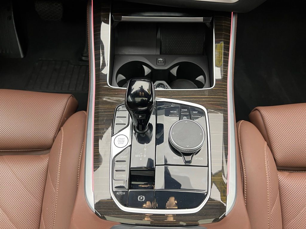 Thumbnail: 2023 BMW X5 - 12