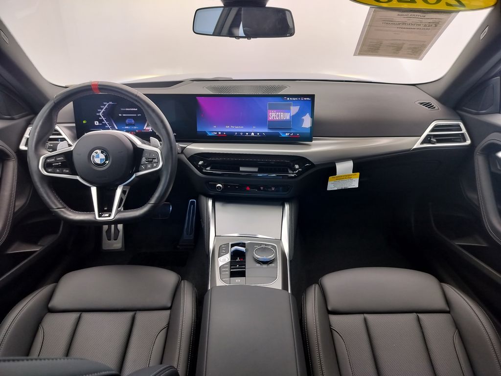 Thumbnail: 2025 BMW 2 Series - 11
