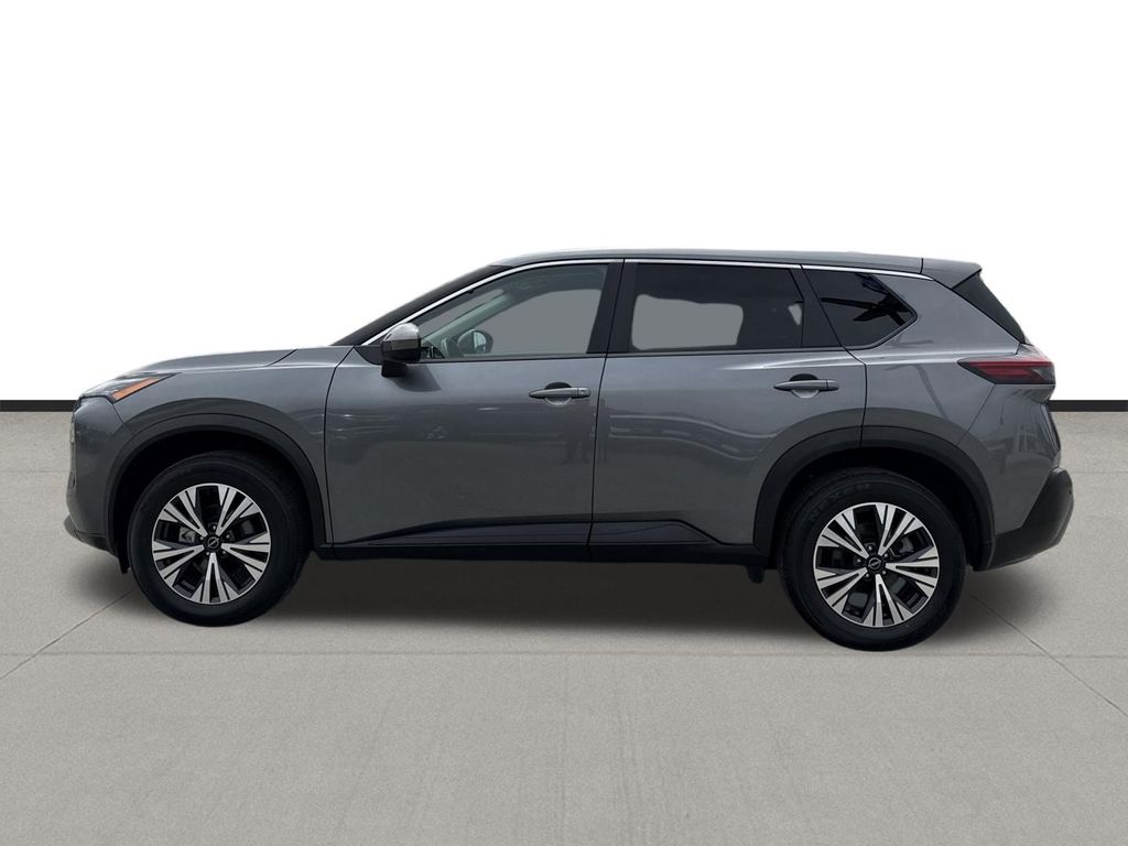 2023 Nissan Rogue SV - 7