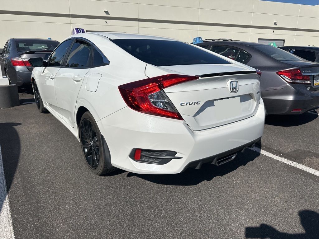 Thumbnail: 2019 Honda Civic - 3