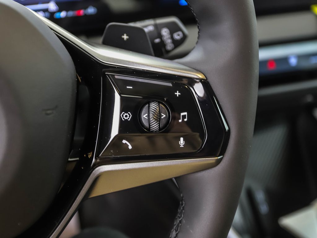 Thumbnail: 2026 BMW X3 - 13