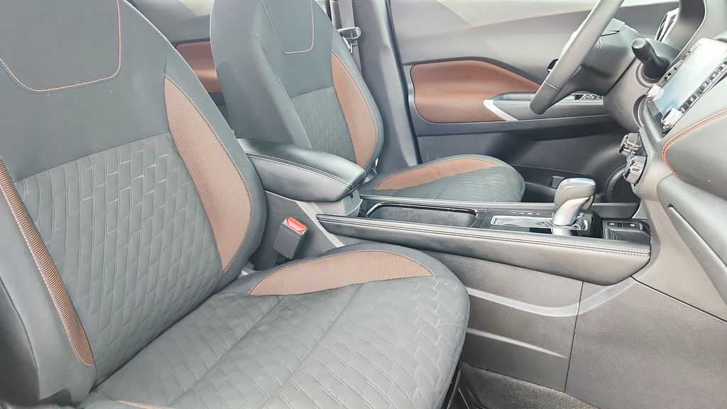 2024 Nissan Kicks