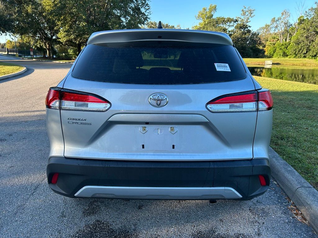 Thumbnail: 2023 Toyota Corolla Cross - 4