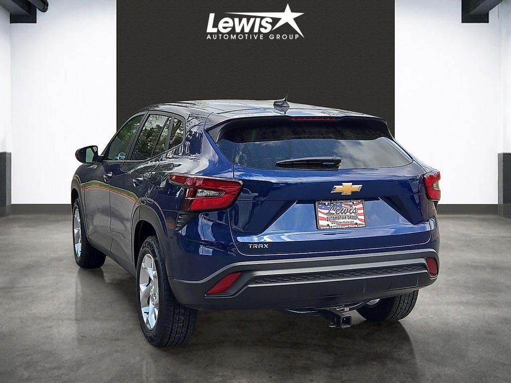 Used 2024 Chevrolet Trax For Sale in Farmington, AR